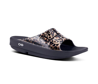OOFOS OOahh Luxe Slide Sandal (W)(Leopard)